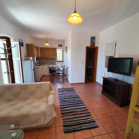 Apartmán Stoupa Mani Tower Exteriér fotografie