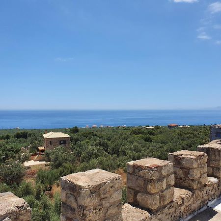 Apartmán Stoupa Mani Tower Exteriér fotografie