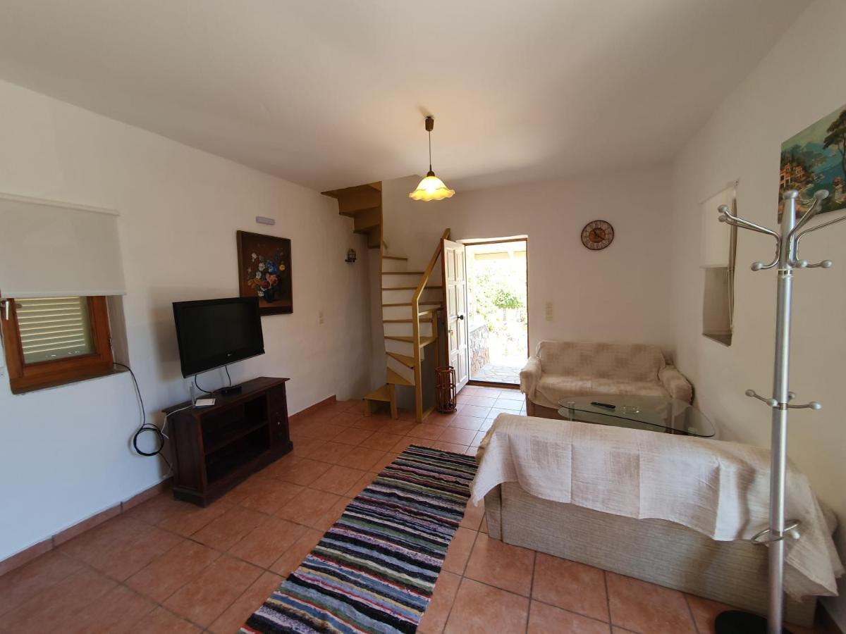 Apartmán Stoupa Mani Tower Exteriér fotografie