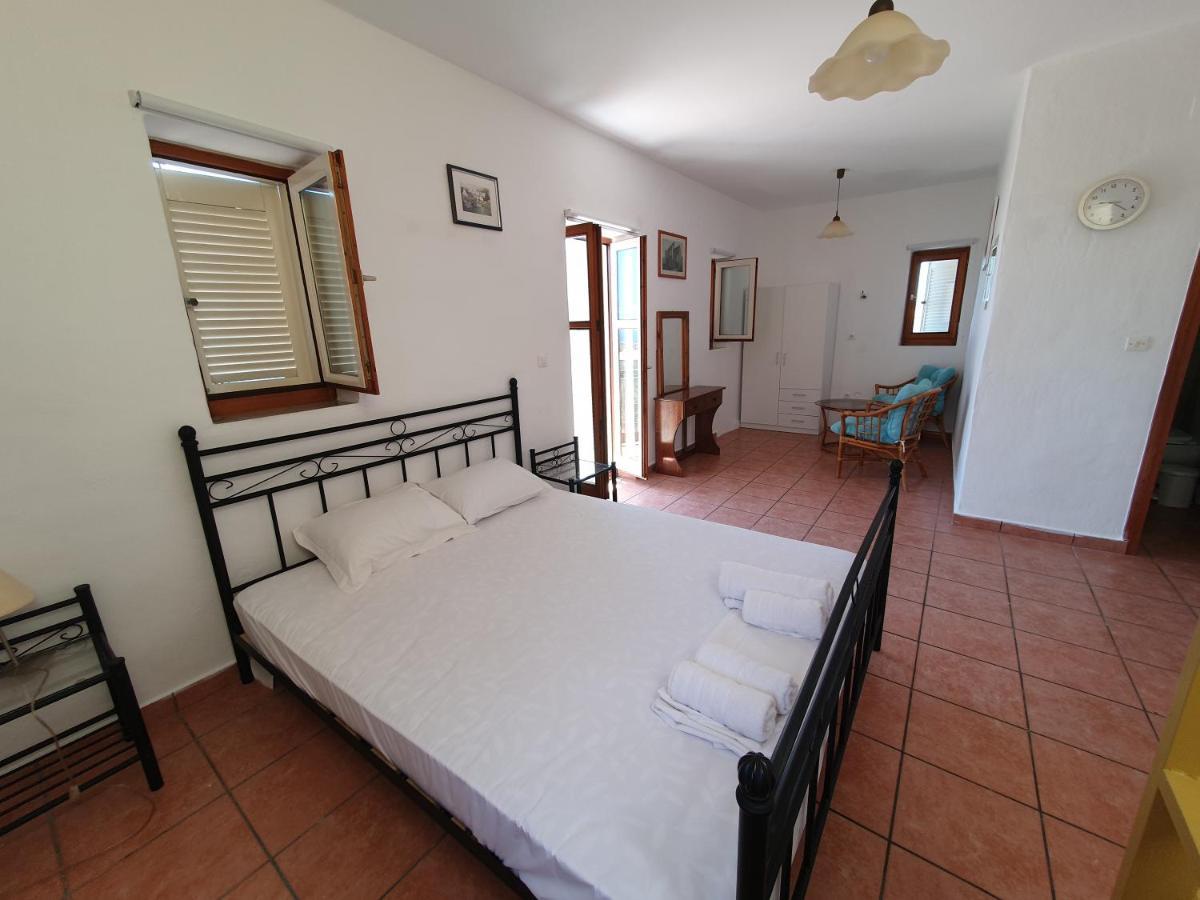 Apartmán Stoupa Mani Tower Exteriér fotografie