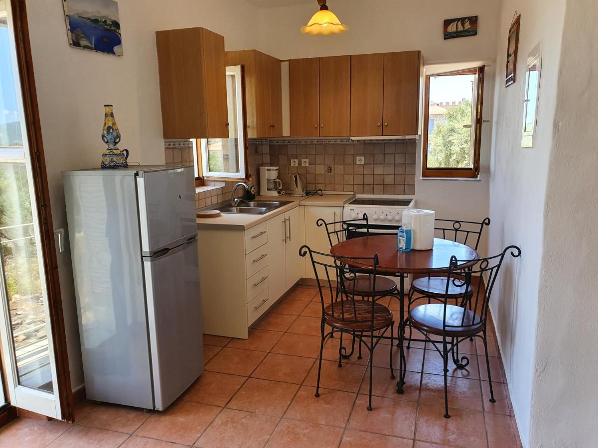 Apartmán Stoupa Mani Tower Exteriér fotografie