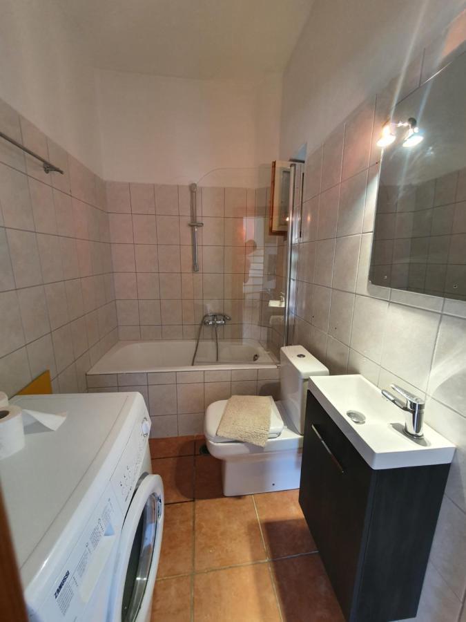 Apartmán Stoupa Mani Tower Exteriér fotografie
